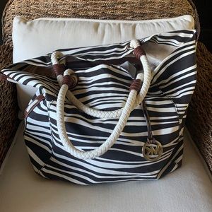 Micheal Kors Beach Tote